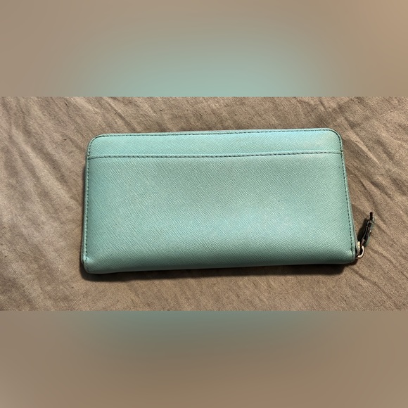 Kate Spade wallet - Picture 3 of 6